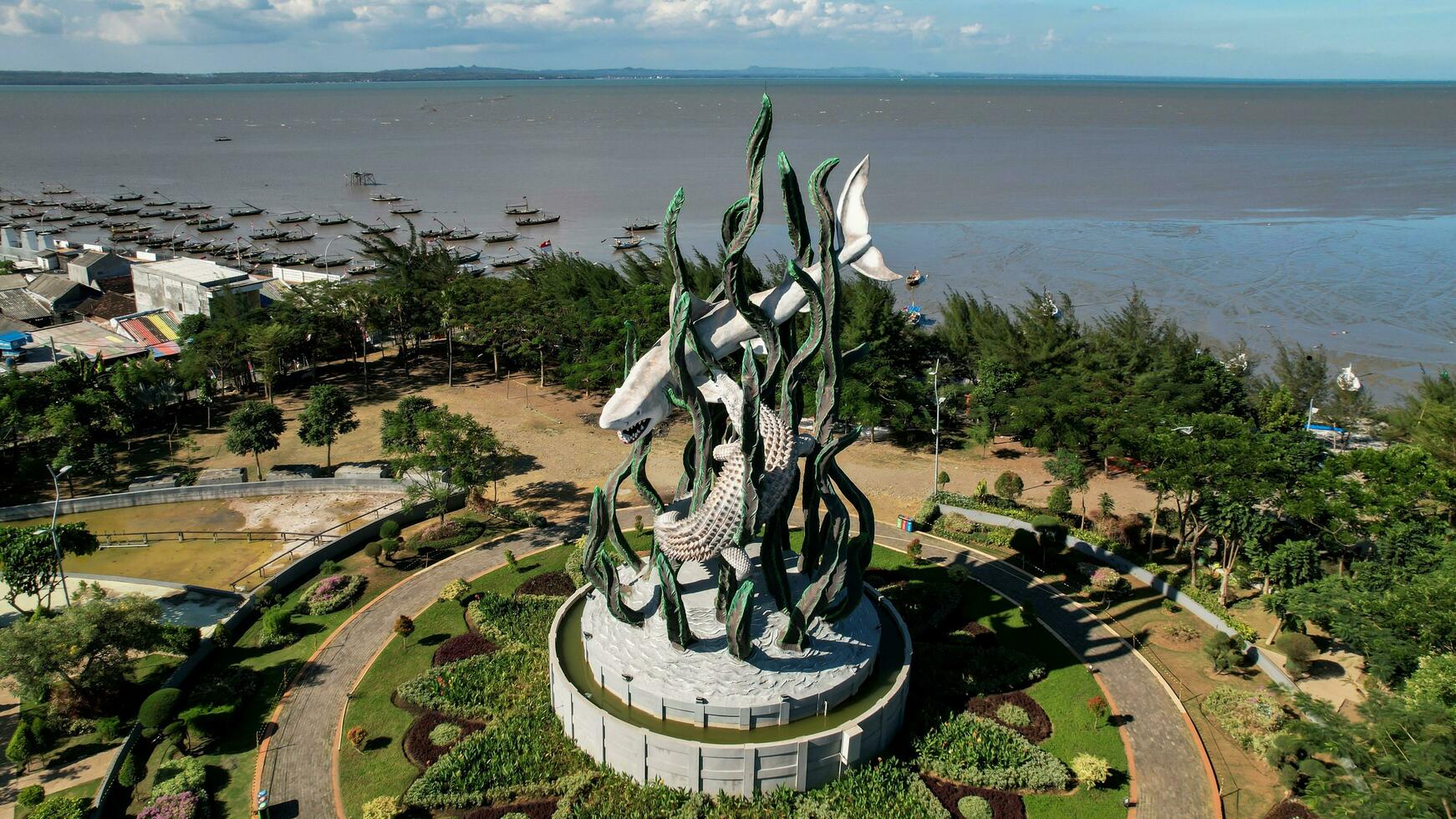 Travel Cirebon Surabaya
